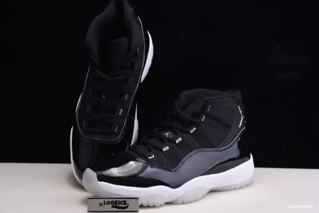 Reps LUCY Anniversary Air 11 Jordan 25th CT8012-011 0531